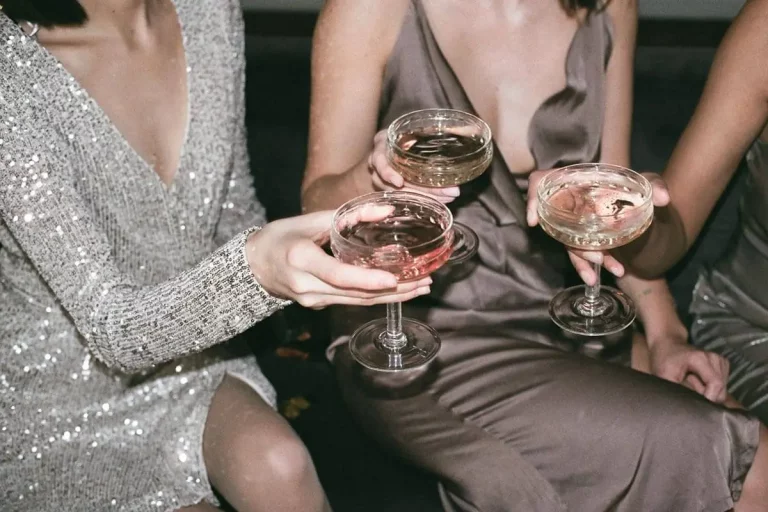 Fun Ideas for an Unforgettable Girls‘ Night Out